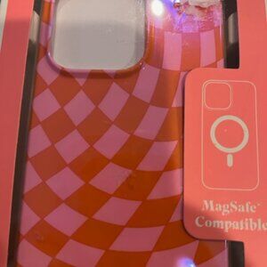 Sonix iPhone 15 Pro Case with MagSafe - Checkmate Pink New